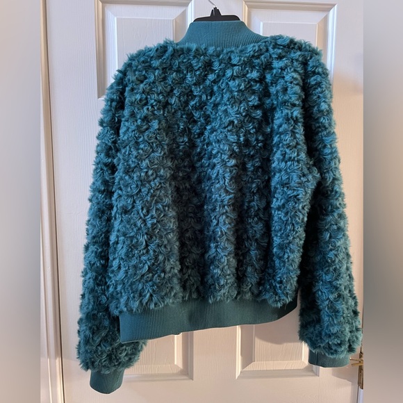 Anthropologie Curly Faux Fur Jacket in Teal. Large. Like New. - Picture 2 of 12